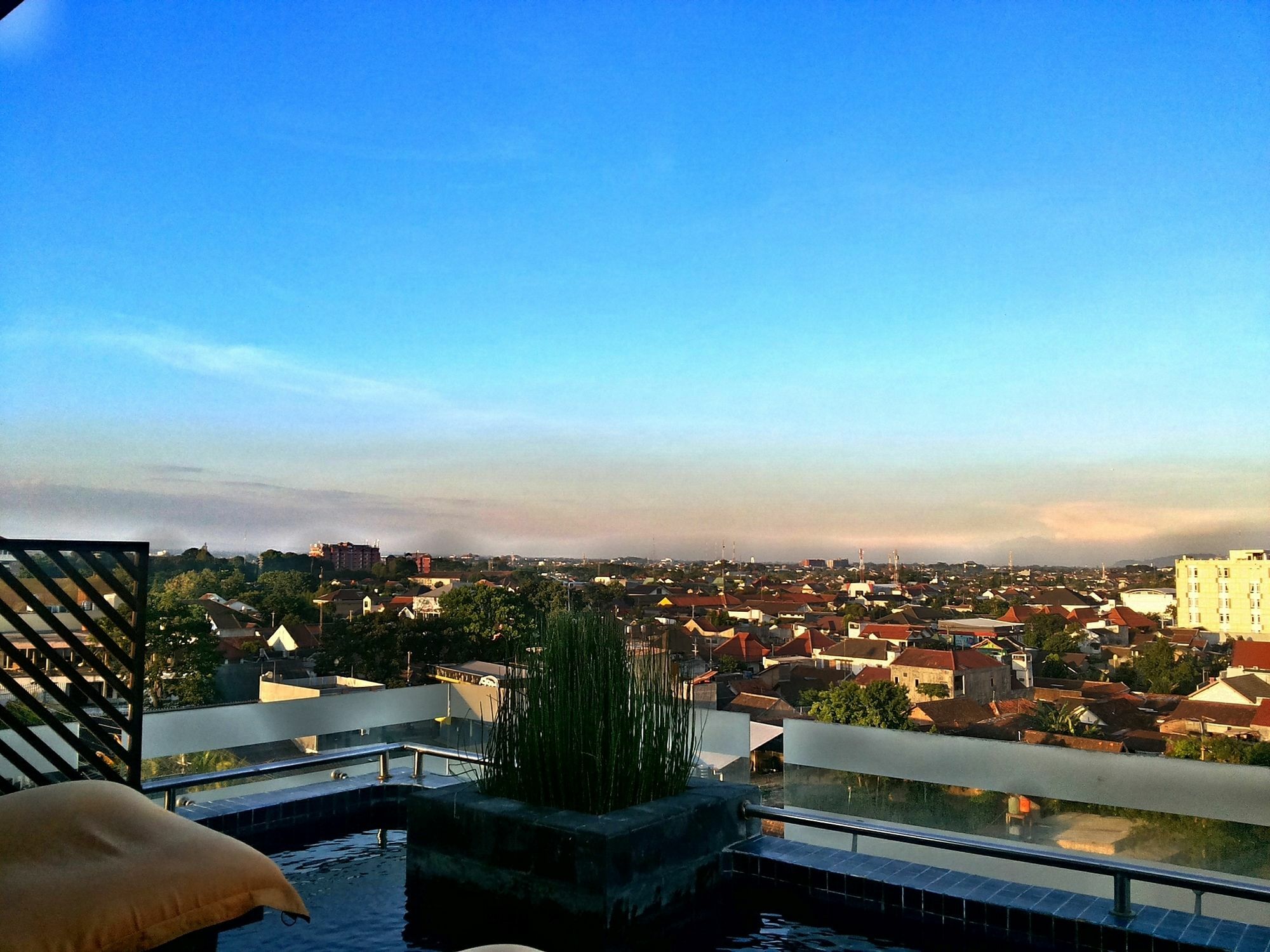 The Edelweiss Hotel Yogyakarta Buitenkant foto