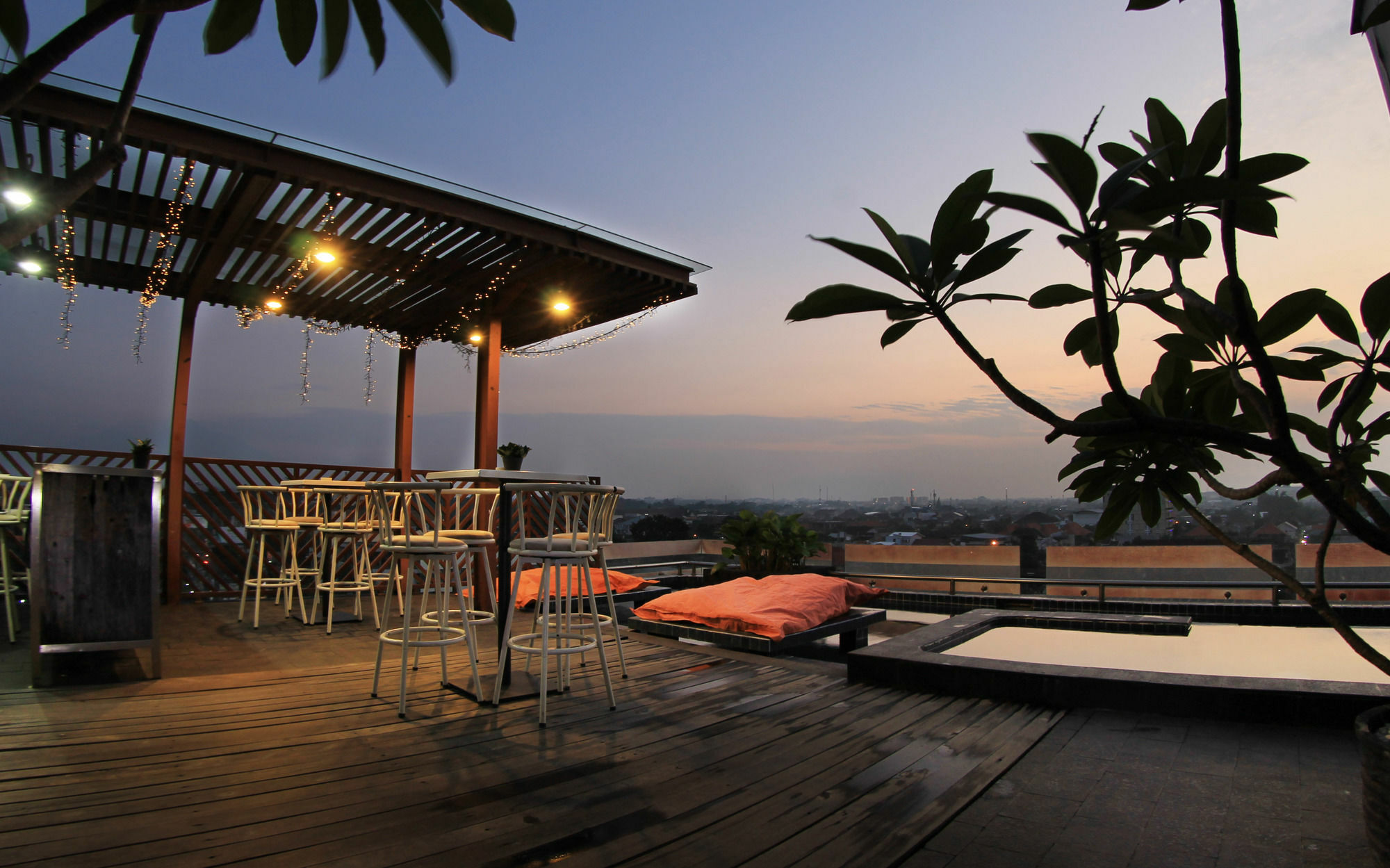 The Edelweiss Hotel Yogyakarta Buitenkant foto